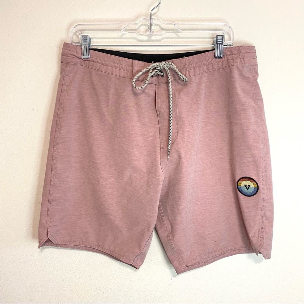 VISSLA Men's Breakers Board Shorts
